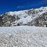 Valle Del Nalon Sotrondio Apartmán *