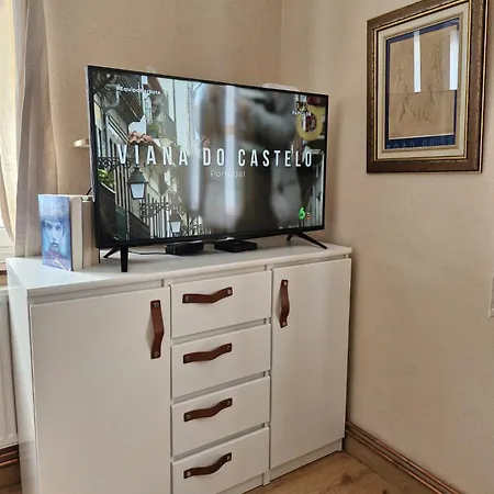 Valle Del Nalon Apartment