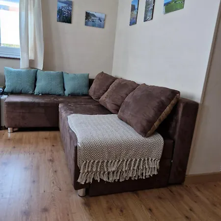 Valle Del Nalon Apartment *
